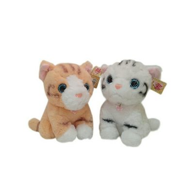 006-23 Кот сидит